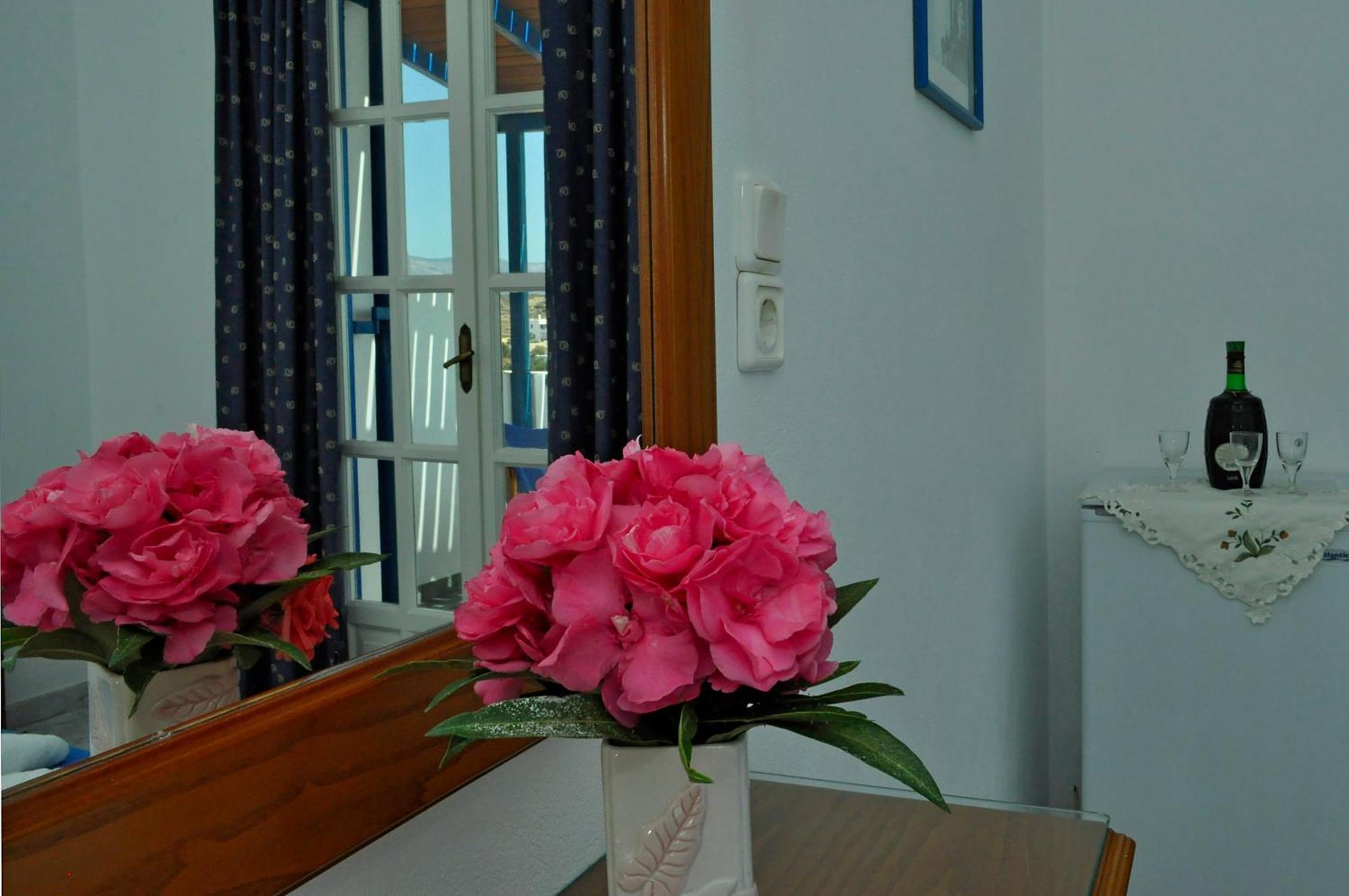 Atlantida Hotel Koufonisia Esterno foto